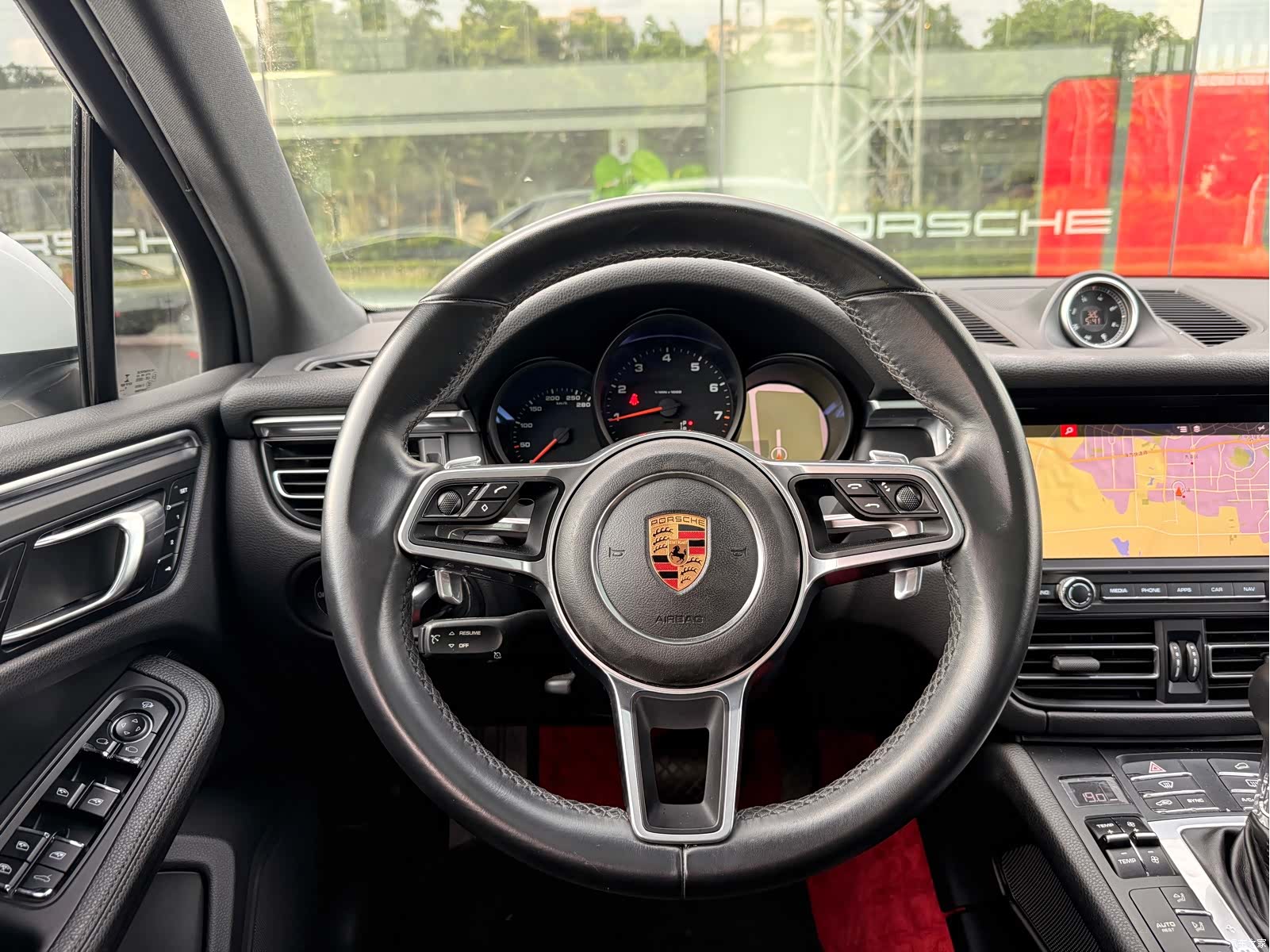 Porsche Macan, 2019 7