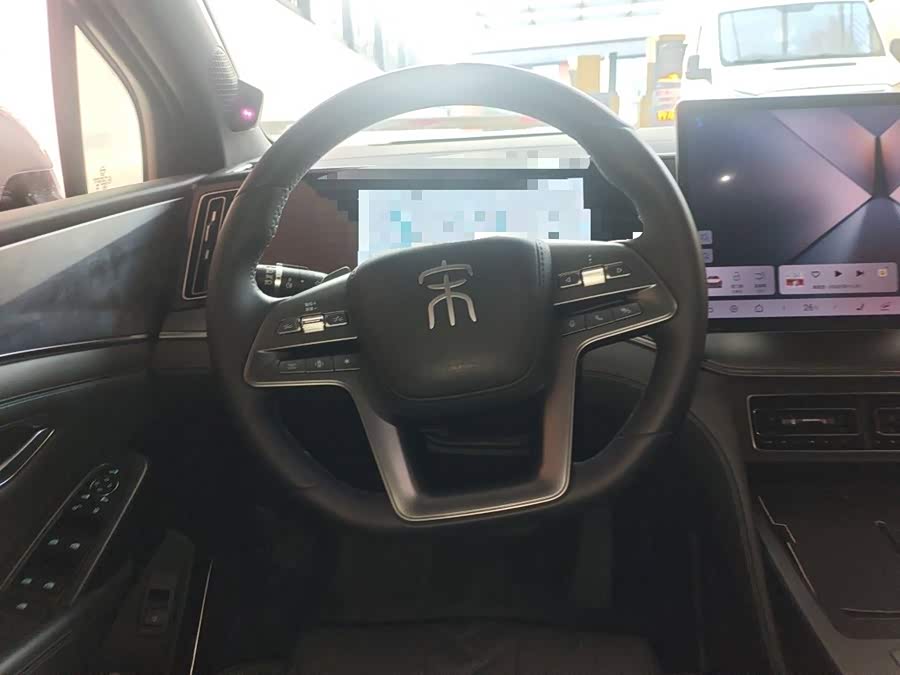 BYD Song L DM-i 2025, фото 6