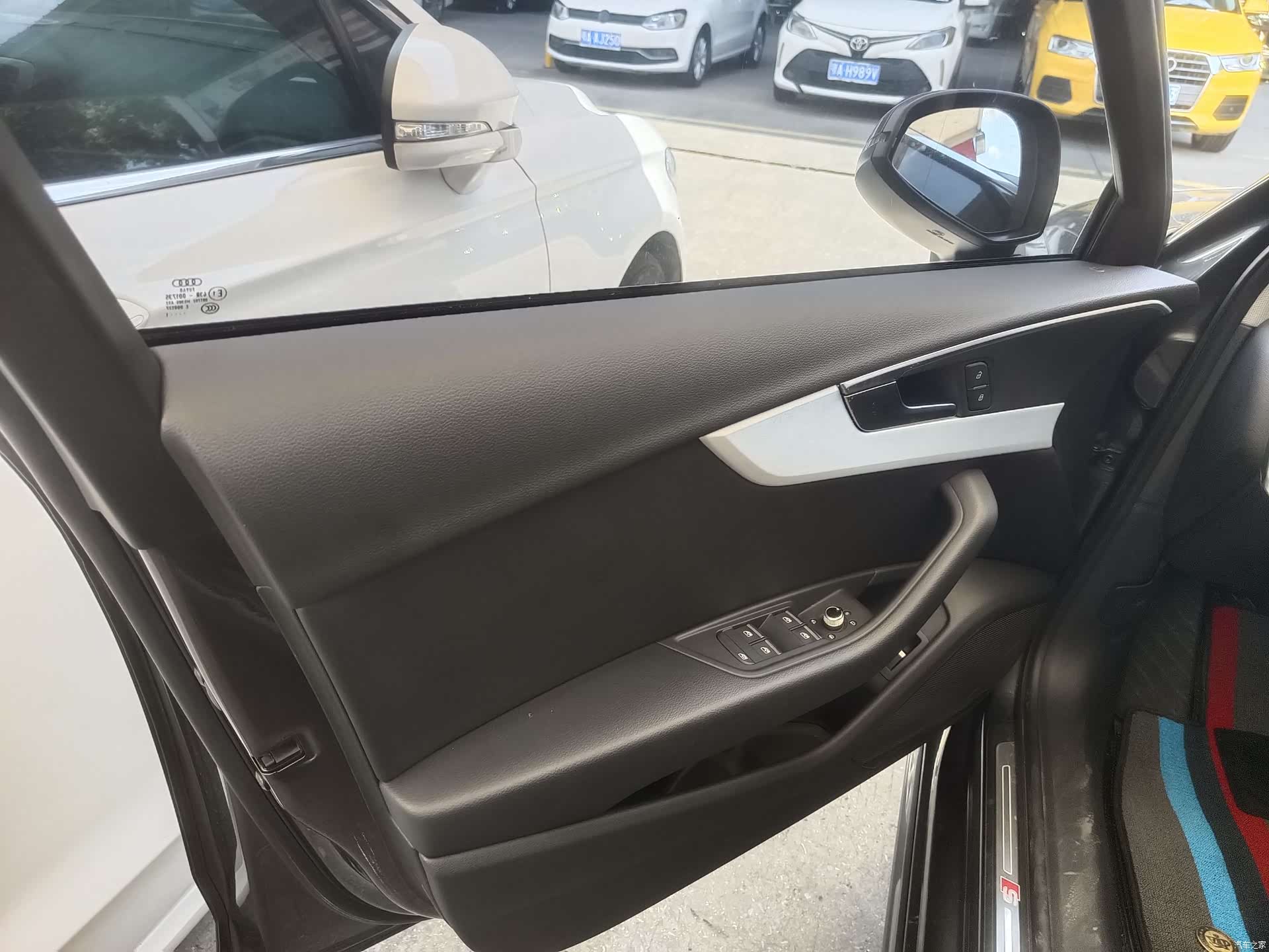 Audi A4L, 2021 4