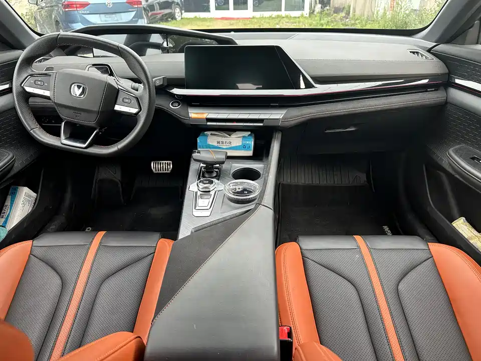 Changan UNI-V
