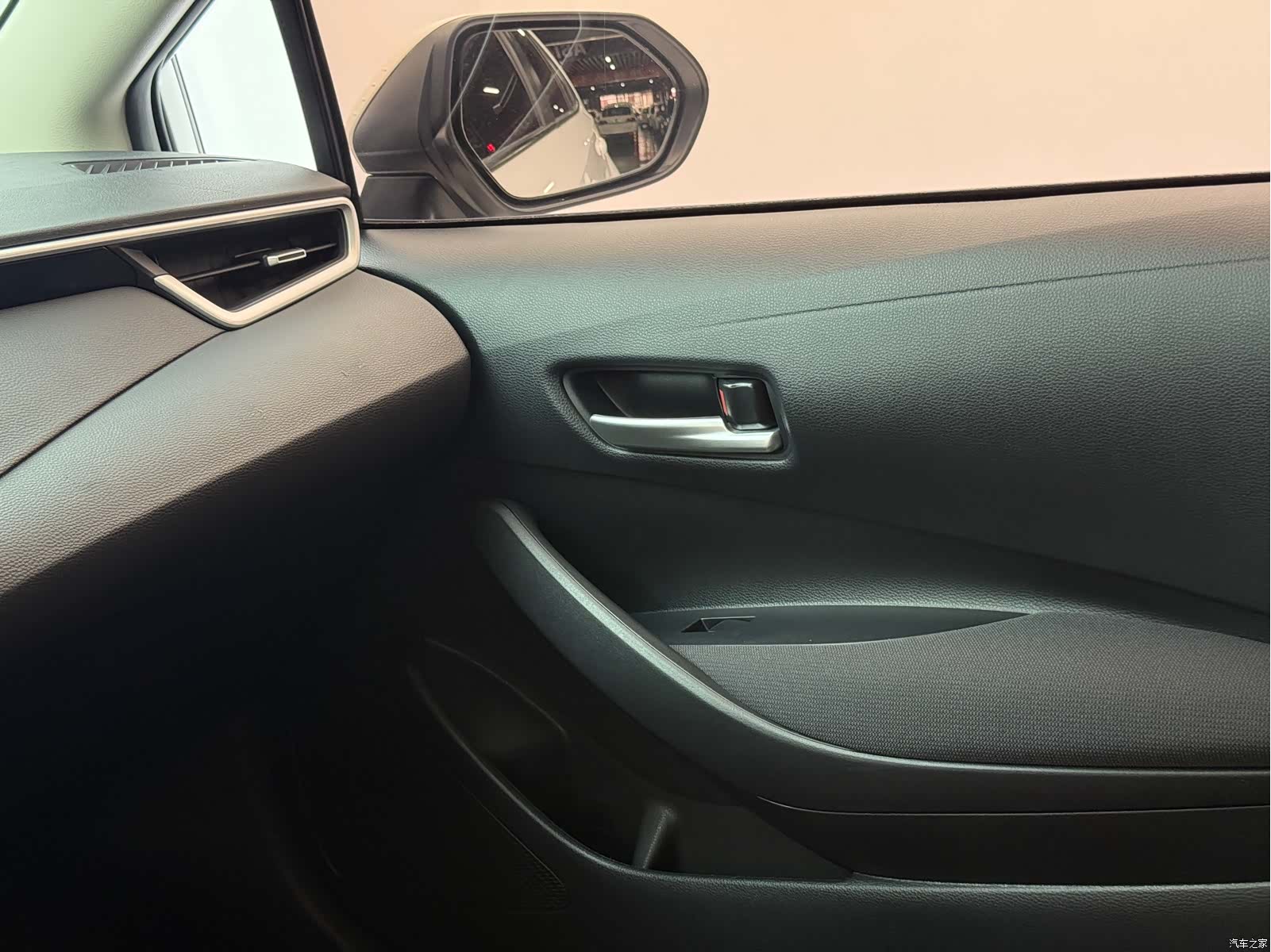 Toyota Corolla, 2022 11