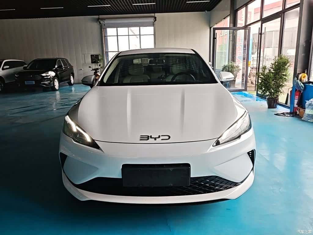 BYD Seal, 2025 3
