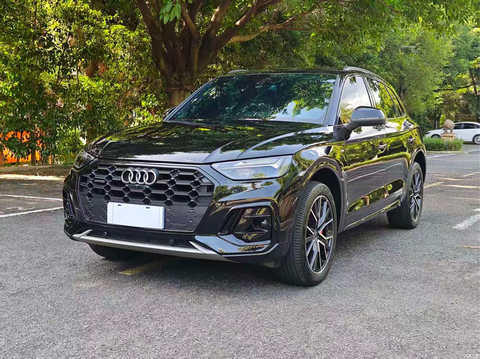Audi Q5L, 2026 1