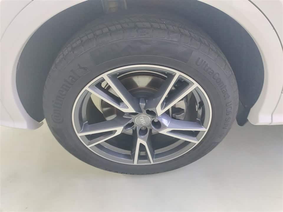 Audi Q5L Audi Q5L