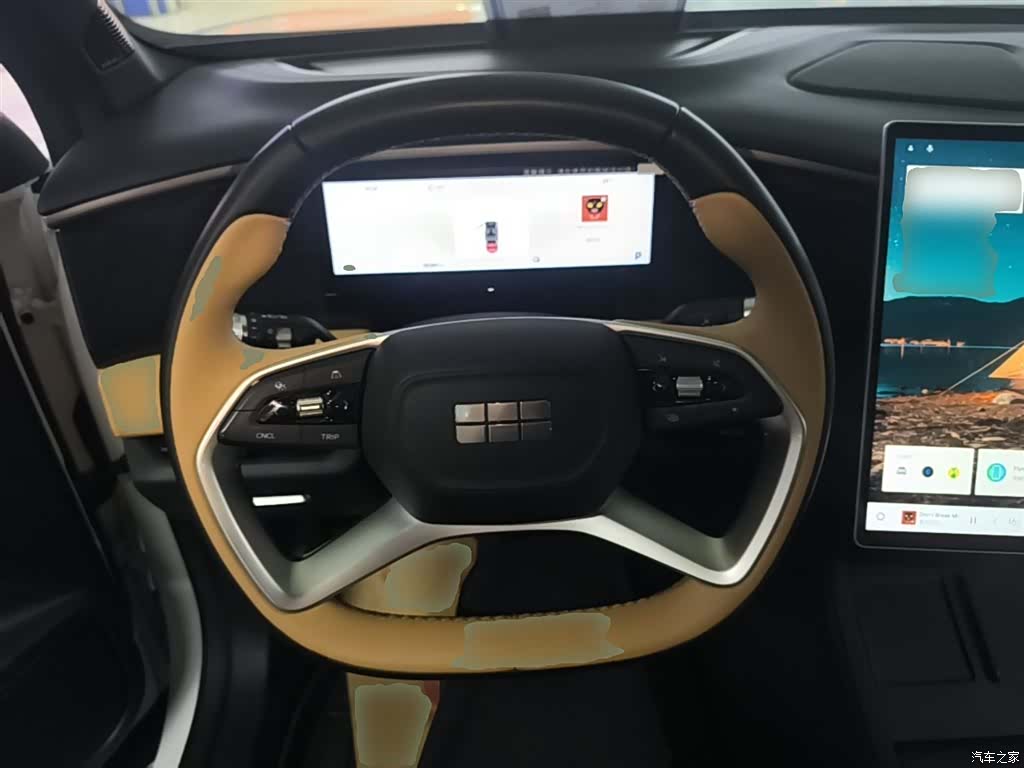 Geely Galaxy L7, 2023 11