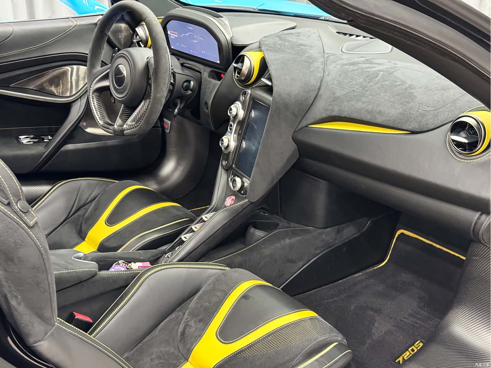McLaren 720S, 2018 6