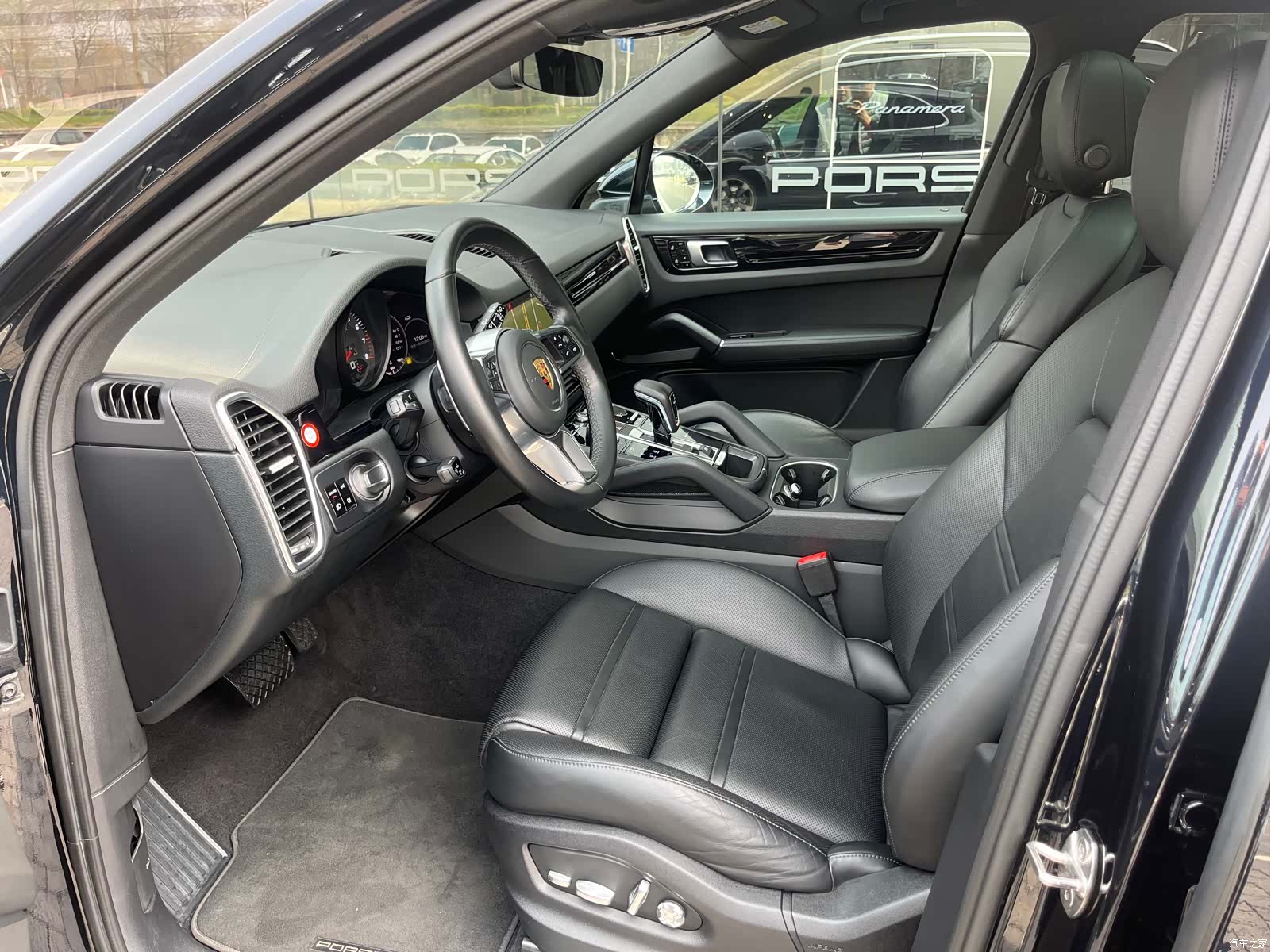 Porsche Cayenne, 2020 6