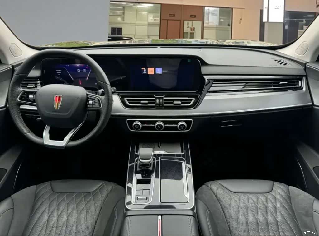 Hongqi HS5, 2023 4