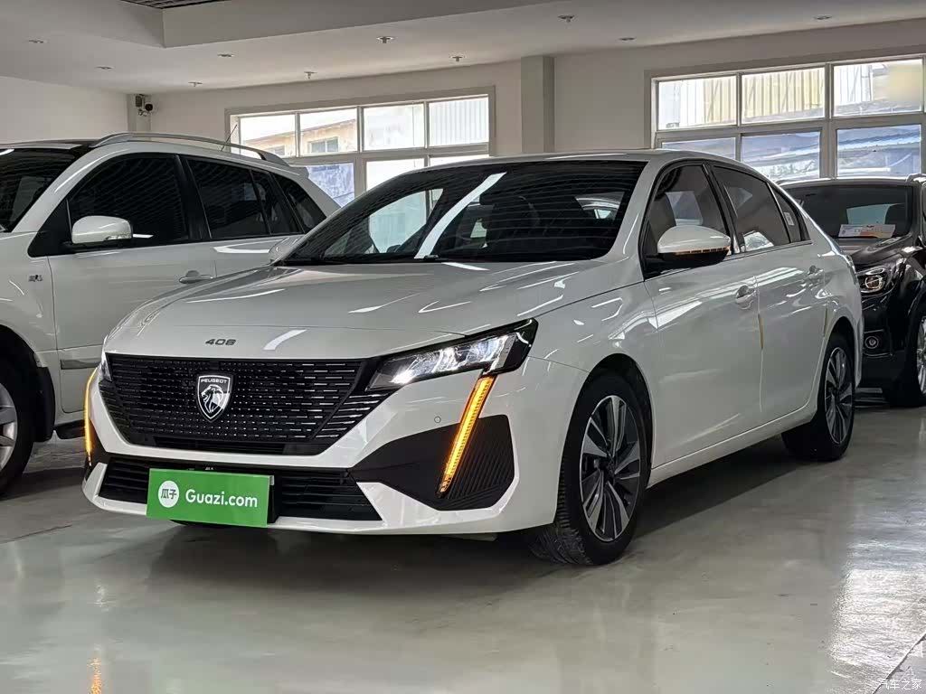 Peugeot 408