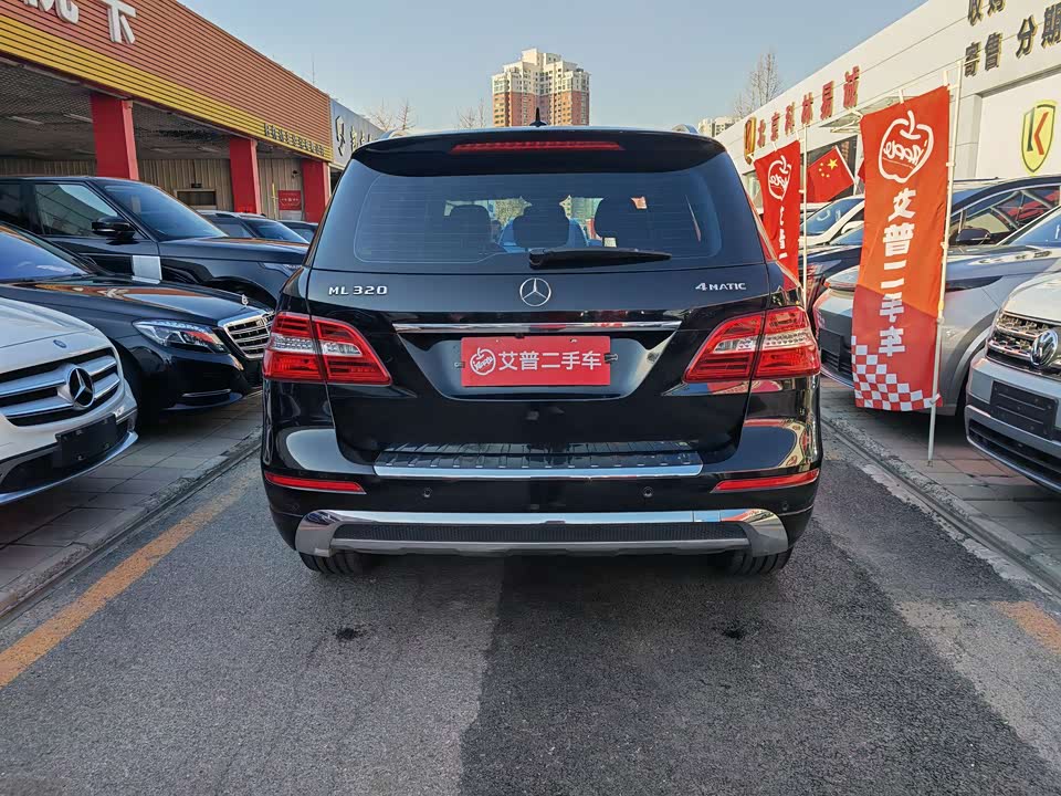 Mercedes-Benz M class