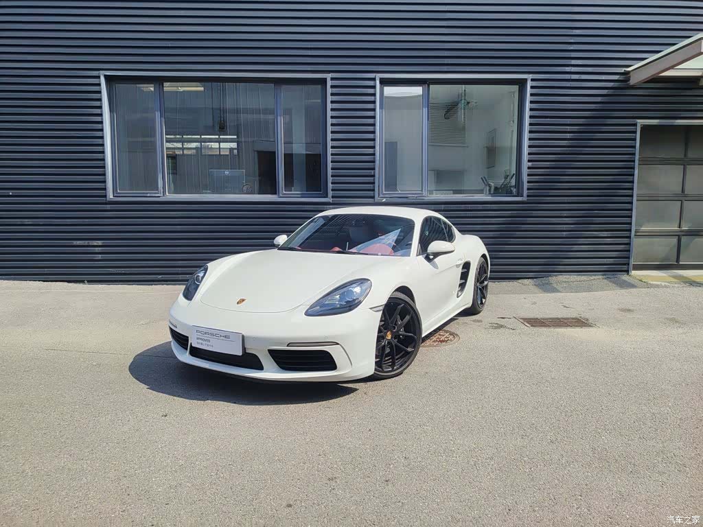 Porsche Cayman, 2025 1