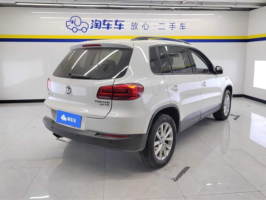 Volkswagen Tiguan