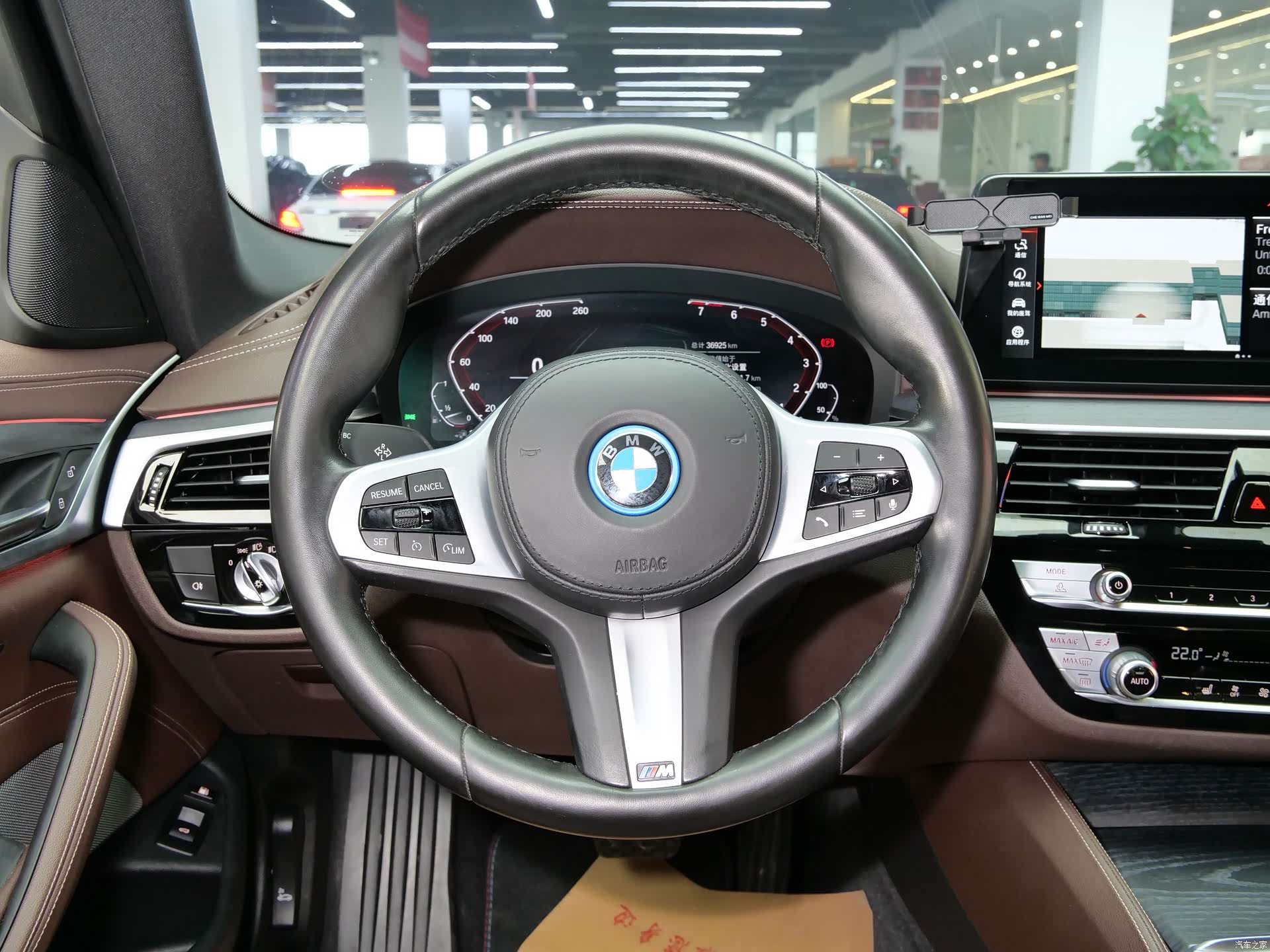 BMW 5 Series, 2022 15