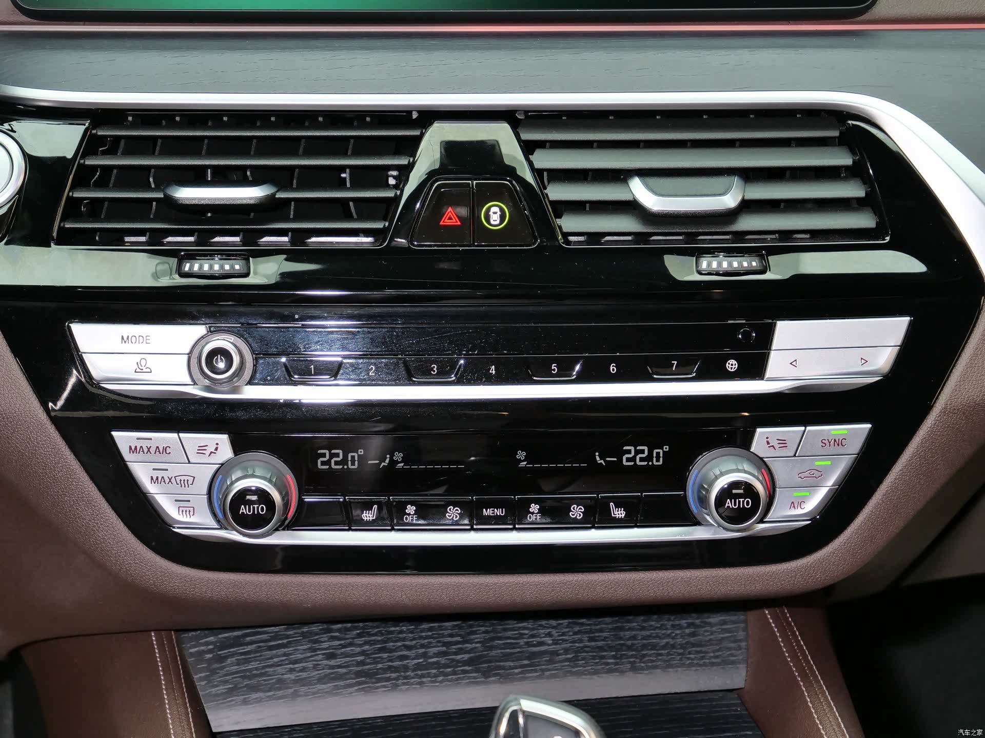 BMW 5 Series, 2022 23
