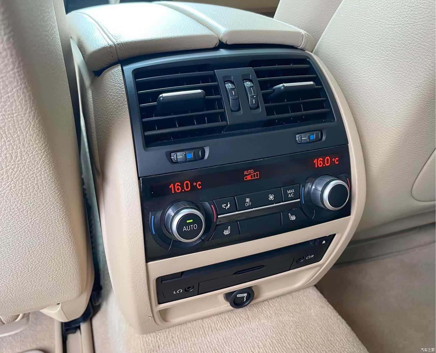 BMW 5 Series, 2012 12
