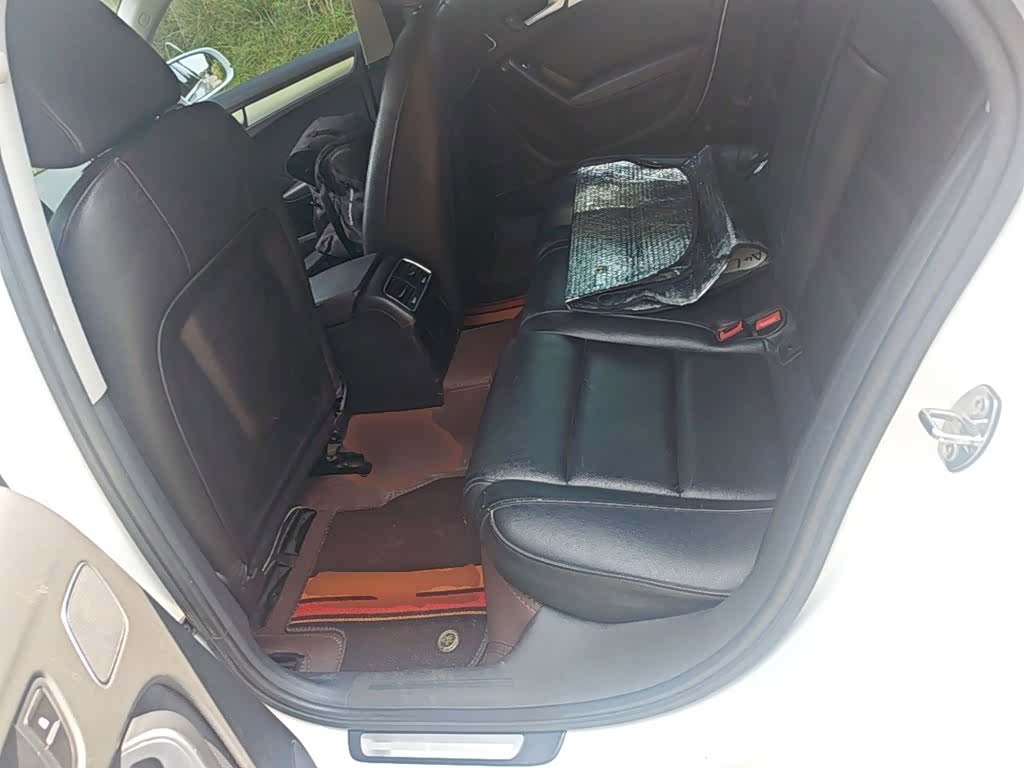Audi A4L, 2014 17