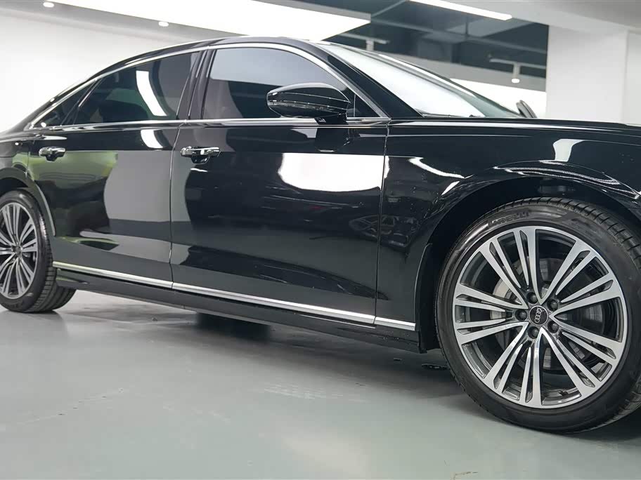 Audi A8 Audi A8