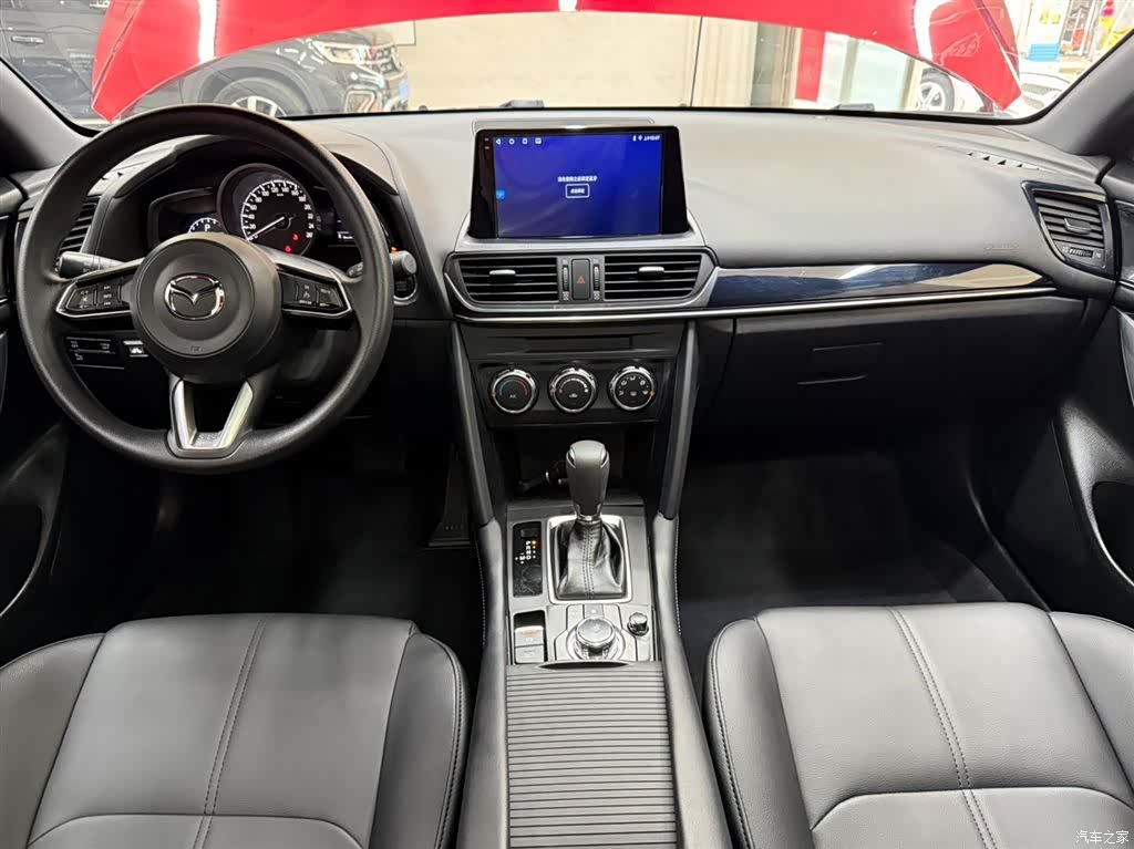 Mazda CX-4, 2022 19