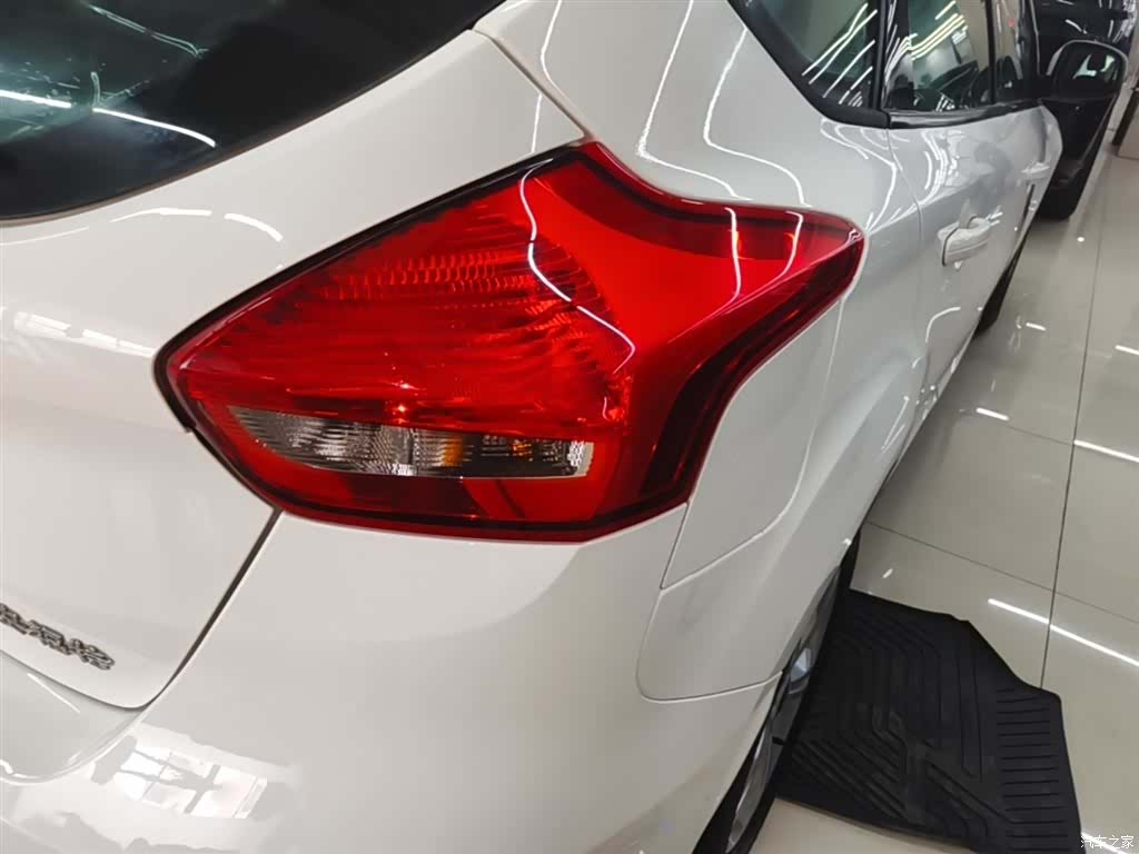 Ford Focus, 2016 8