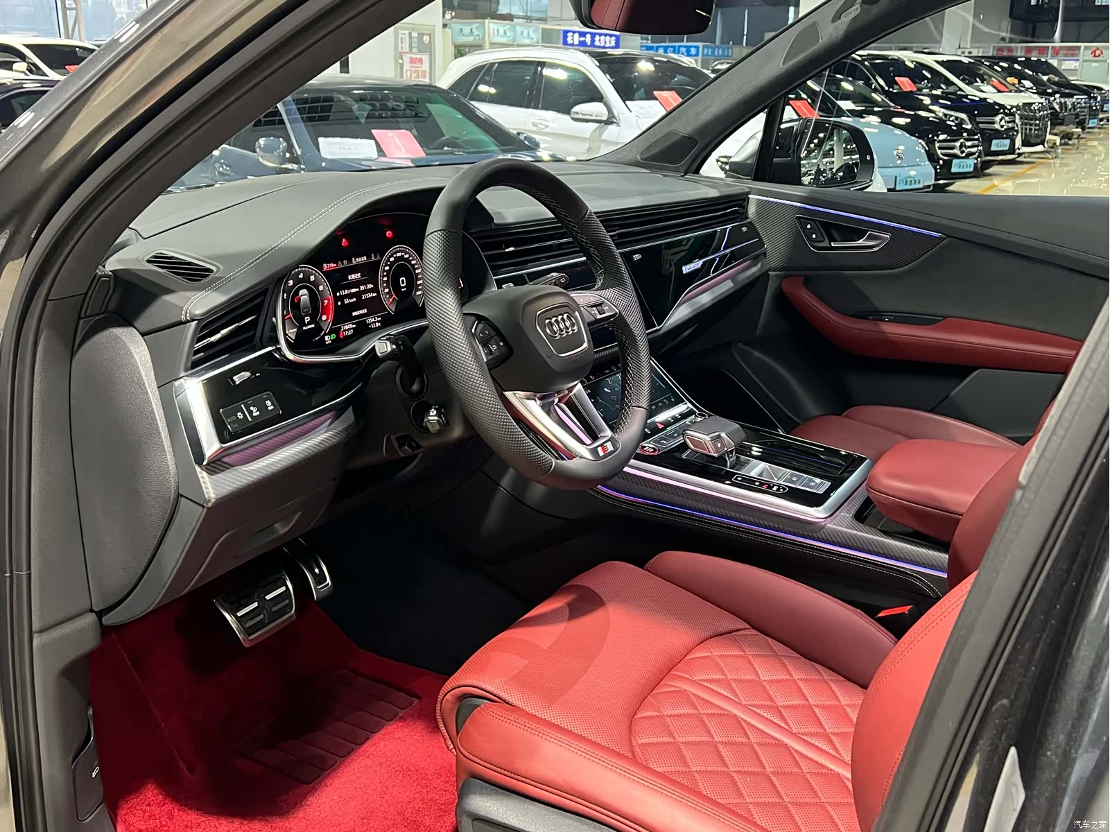 Audi Q7, 2024 13