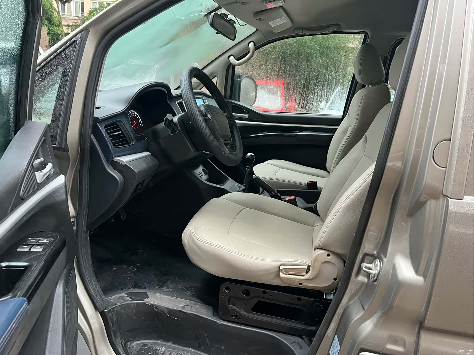 DongFeng M5, 2022 9