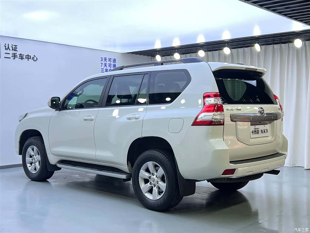 Toyota Prado, 2015 все фото