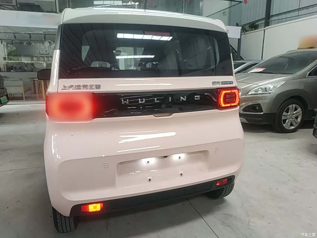 Wuling MINIEV, 2021 6