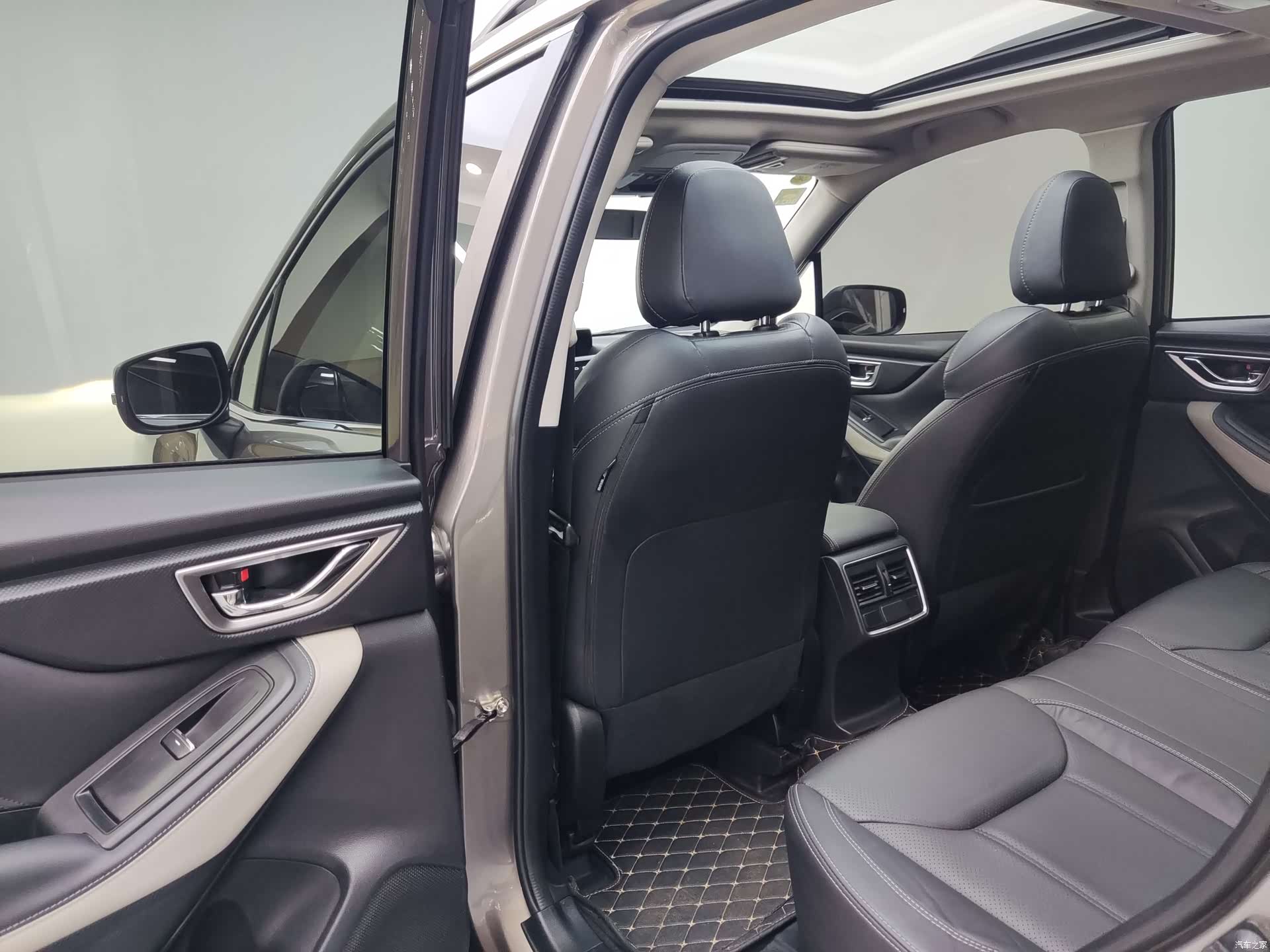 Subaru Forester, 2022 10