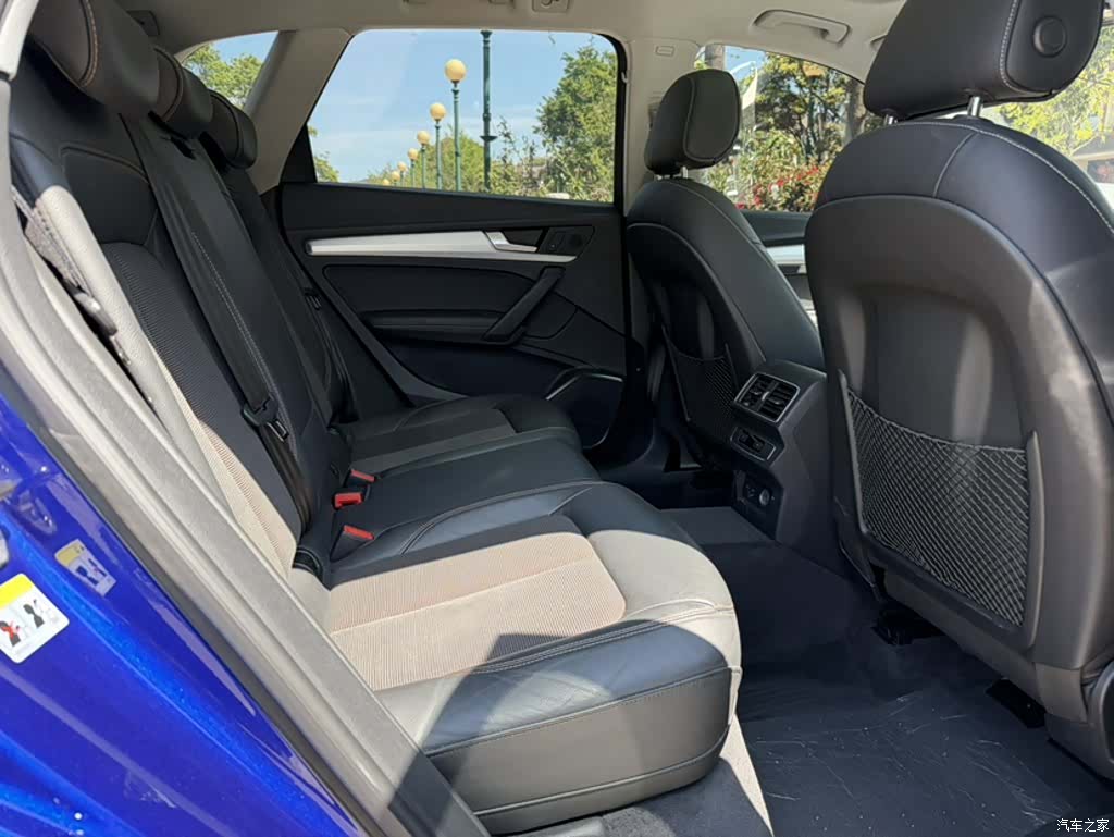 Audi Q5L, 2019 13