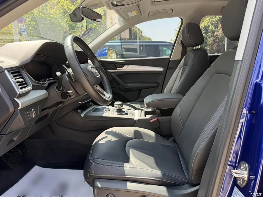 Audi Q5L, 2019 16