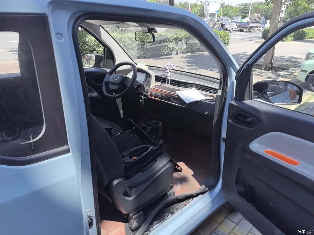 Wuling MINIEV, 2021 22
