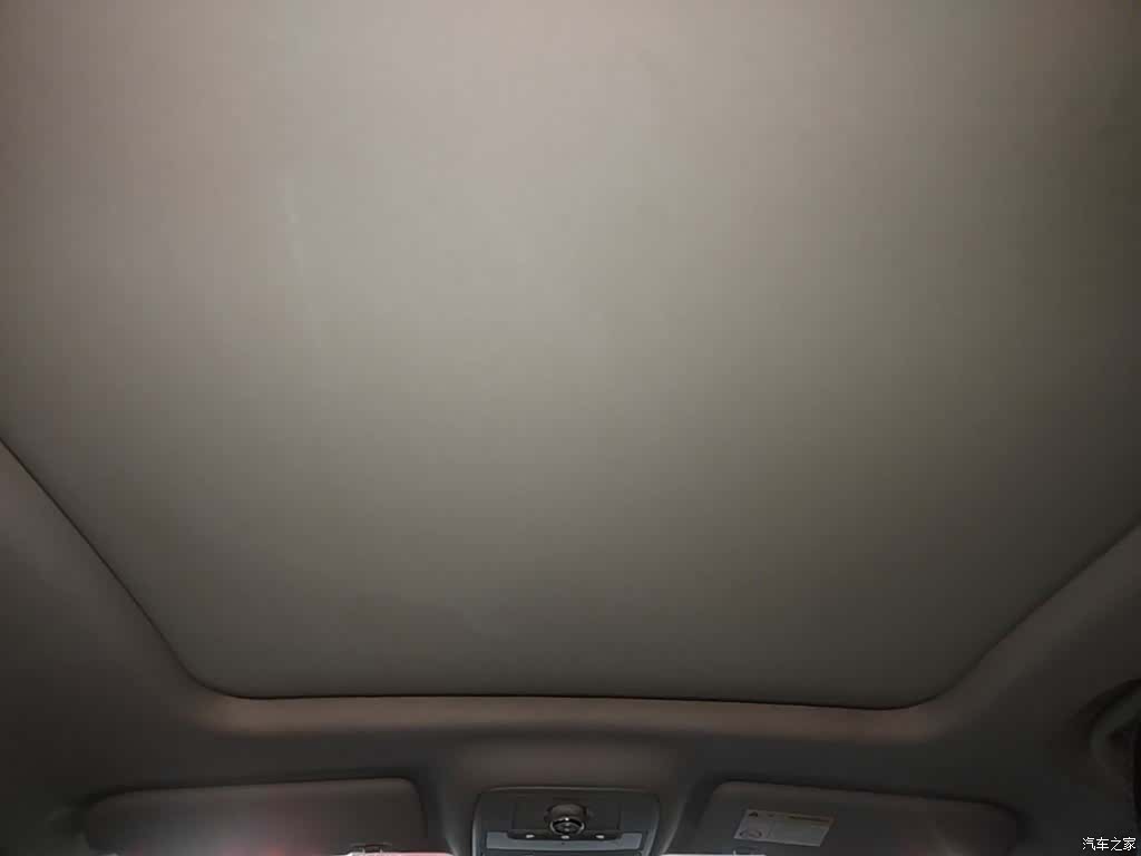 Roewe RX5, 2019 18