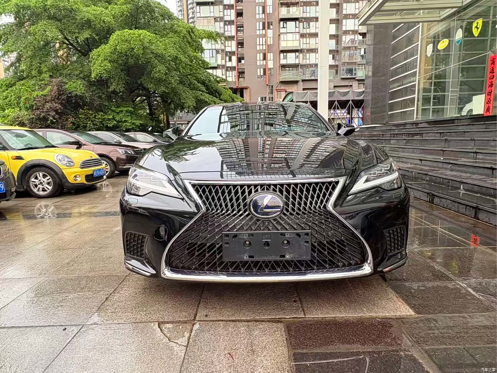 Lexus LS, 2021 2
