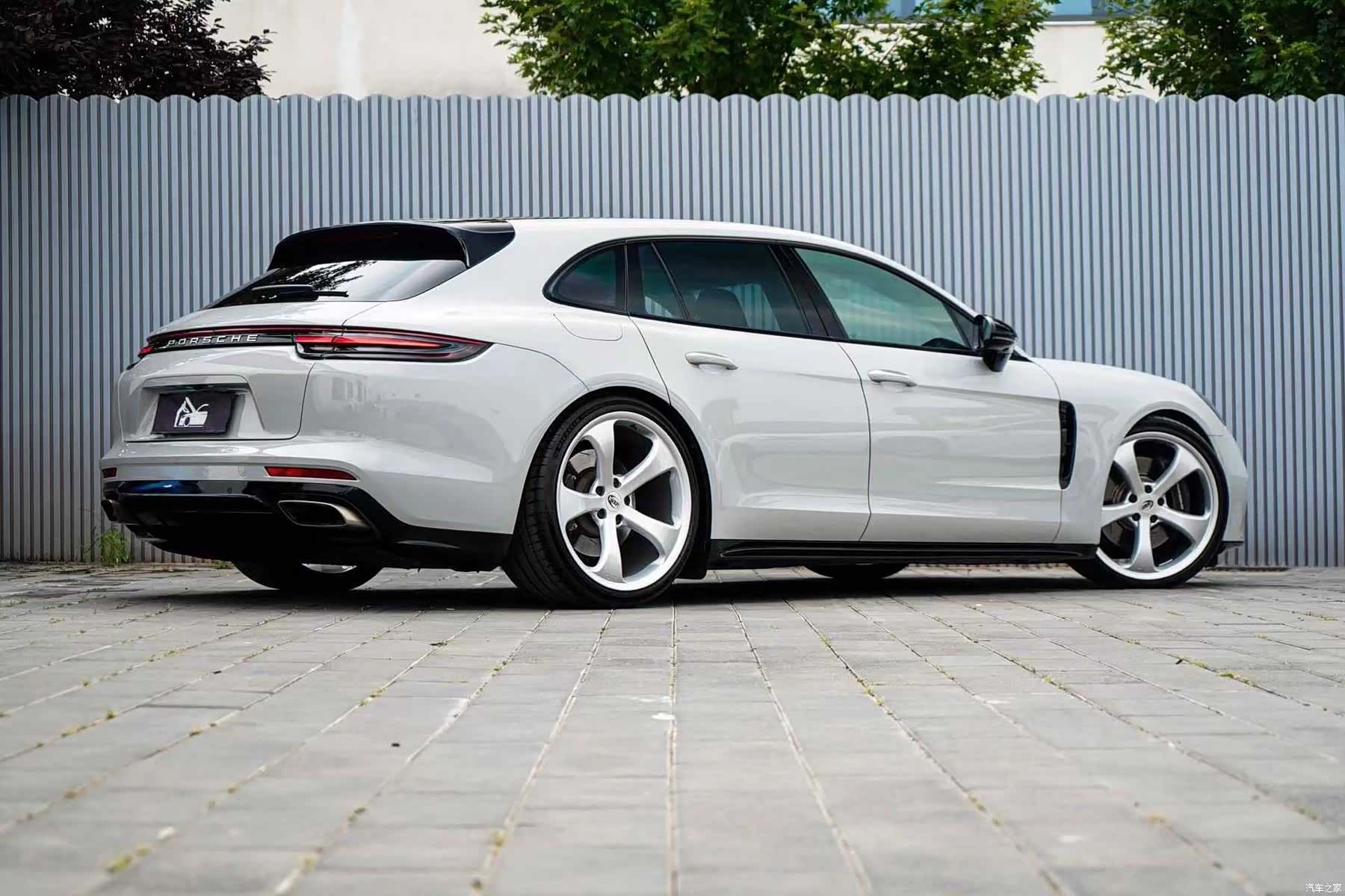 Porsche Panamera, 2019 все фото