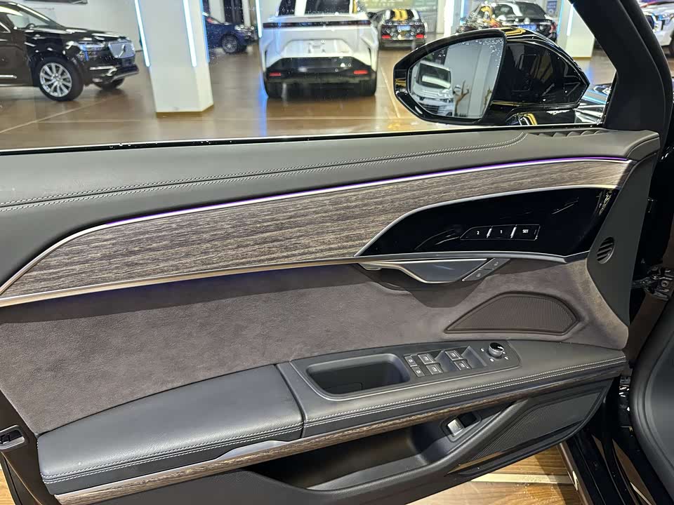 Audi A8 Audi A8
