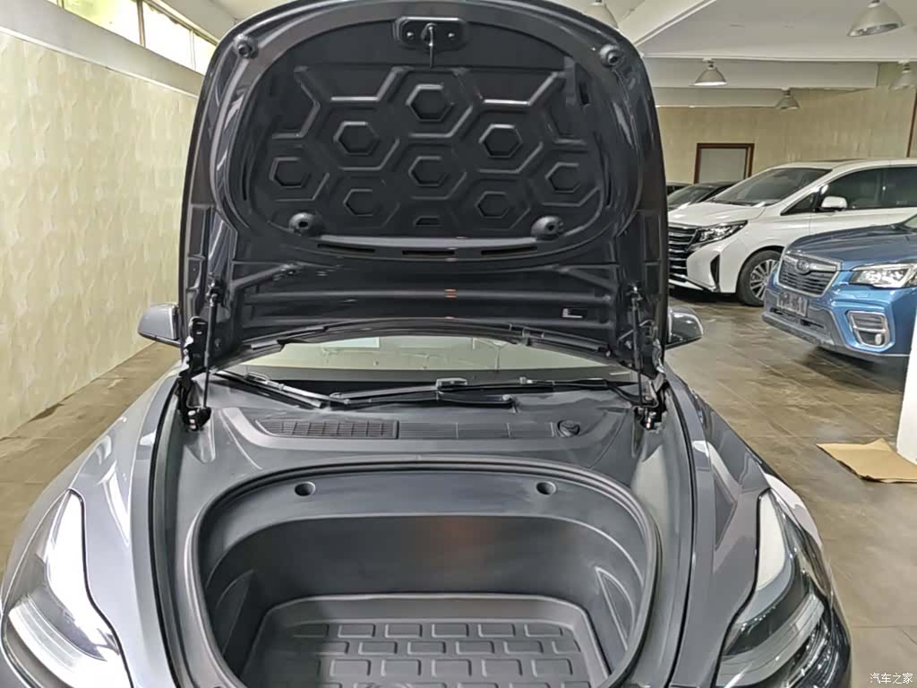 Tesla Model 3, 2023 20
