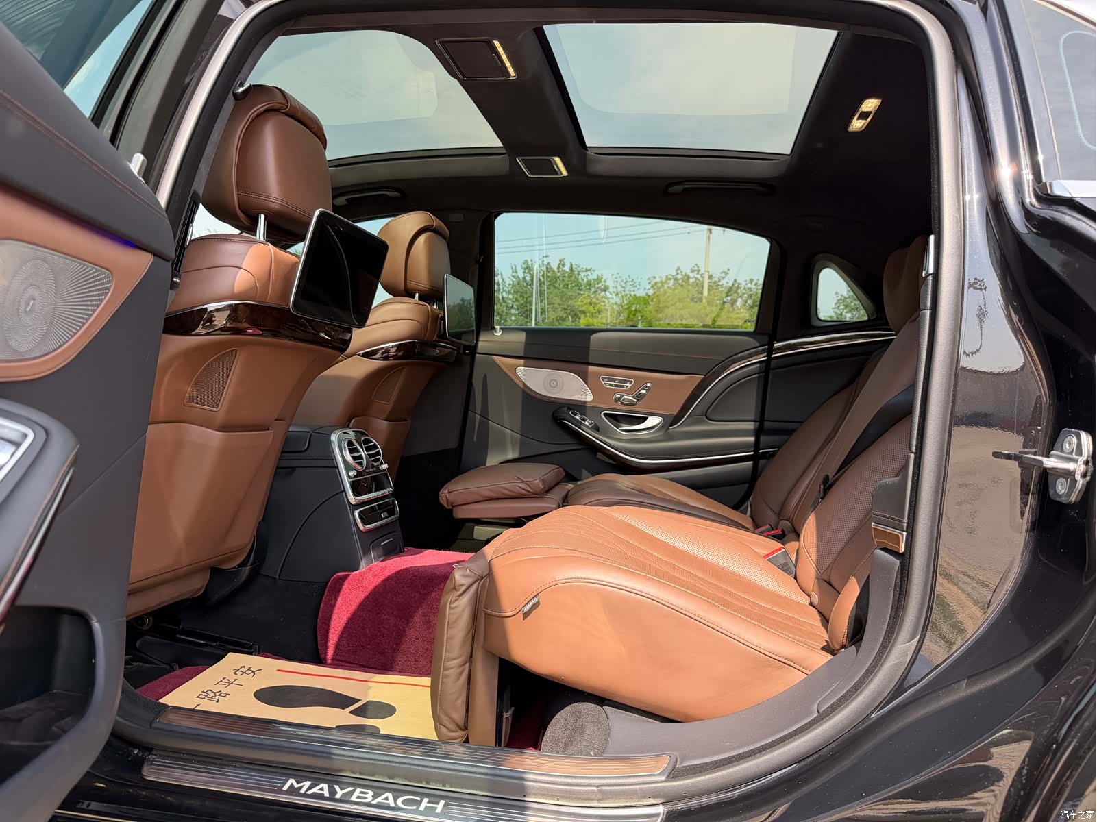 Maybach S-Class, 2019 10