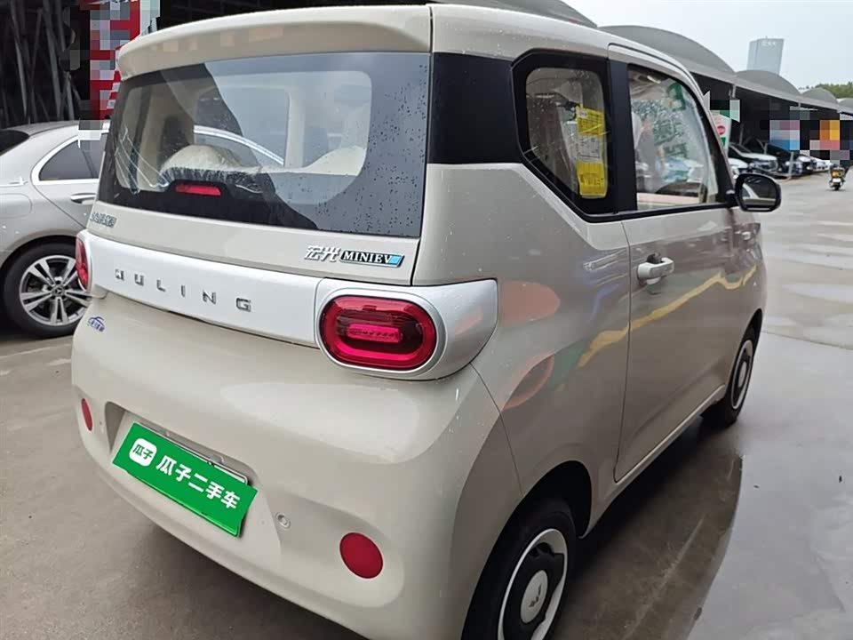 Wuling Hongguang MINIEV Wuling Hongguang MINIEV