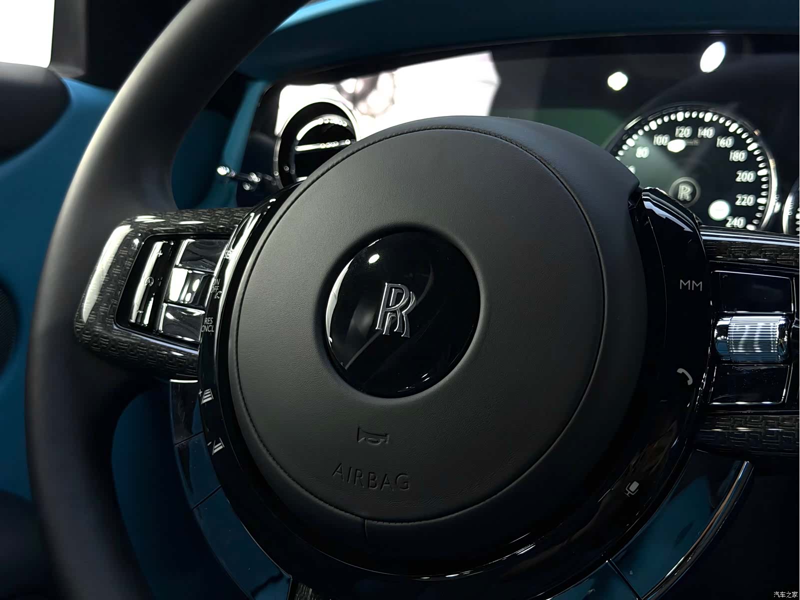 Rolls-Royce Ghost, 2023 29