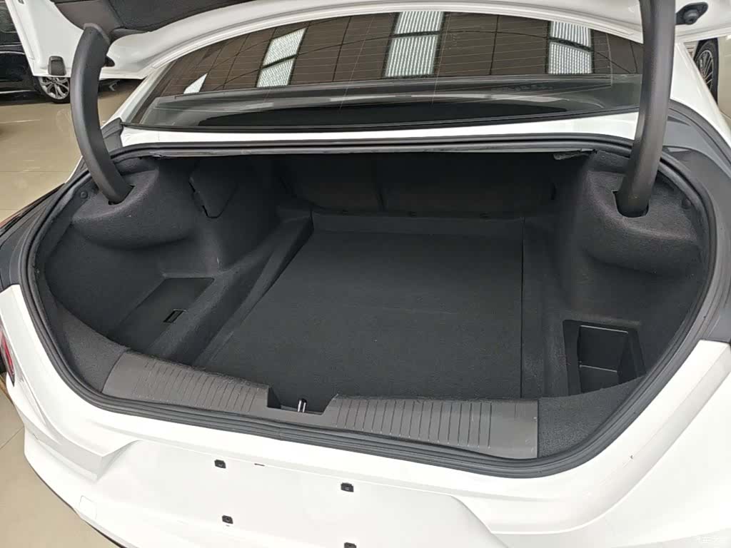 Cadillac CT4, 2022 19