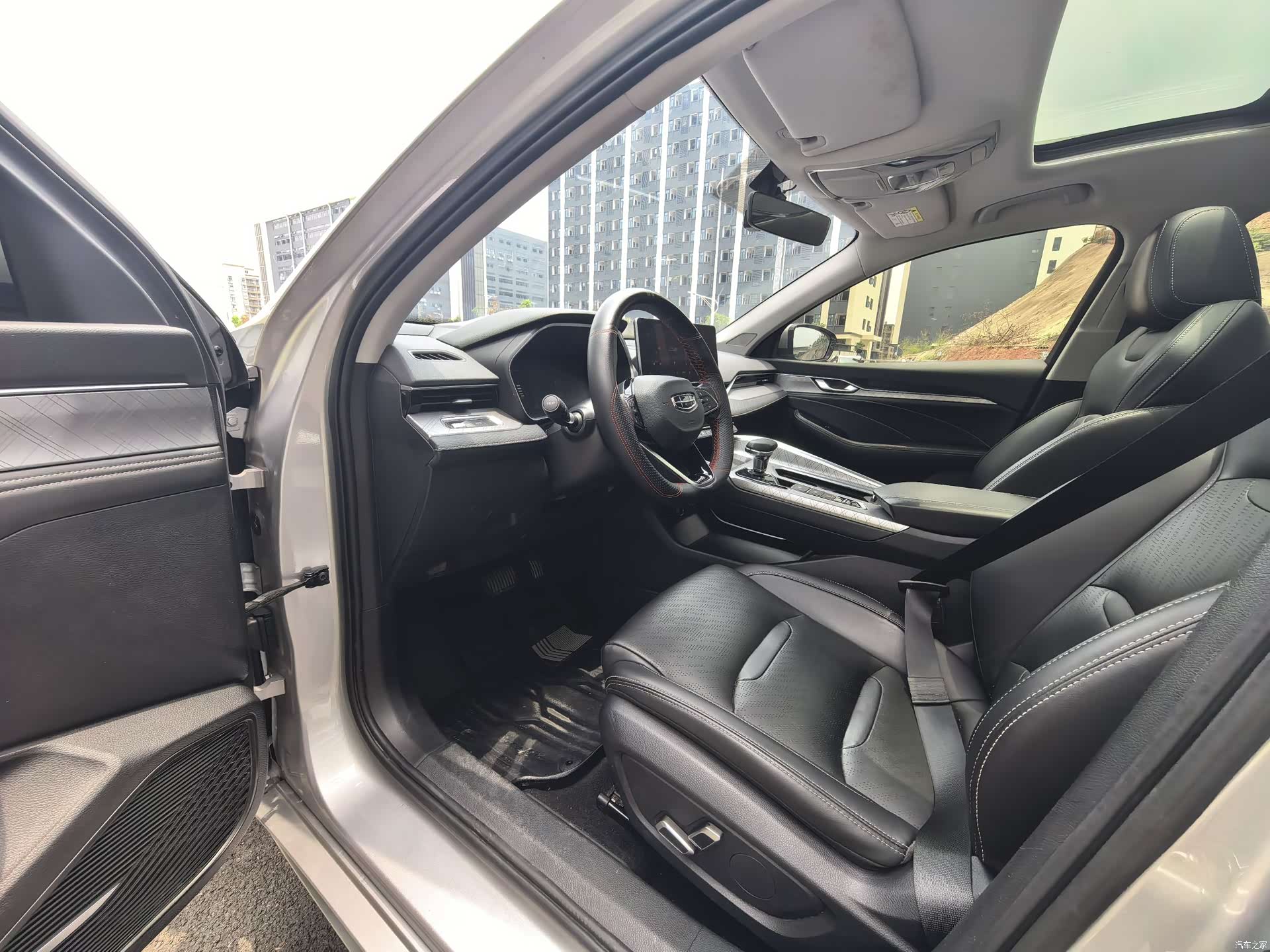 Geely Preface, 2022 4