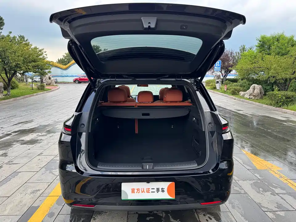 Li Auto Ideal L6