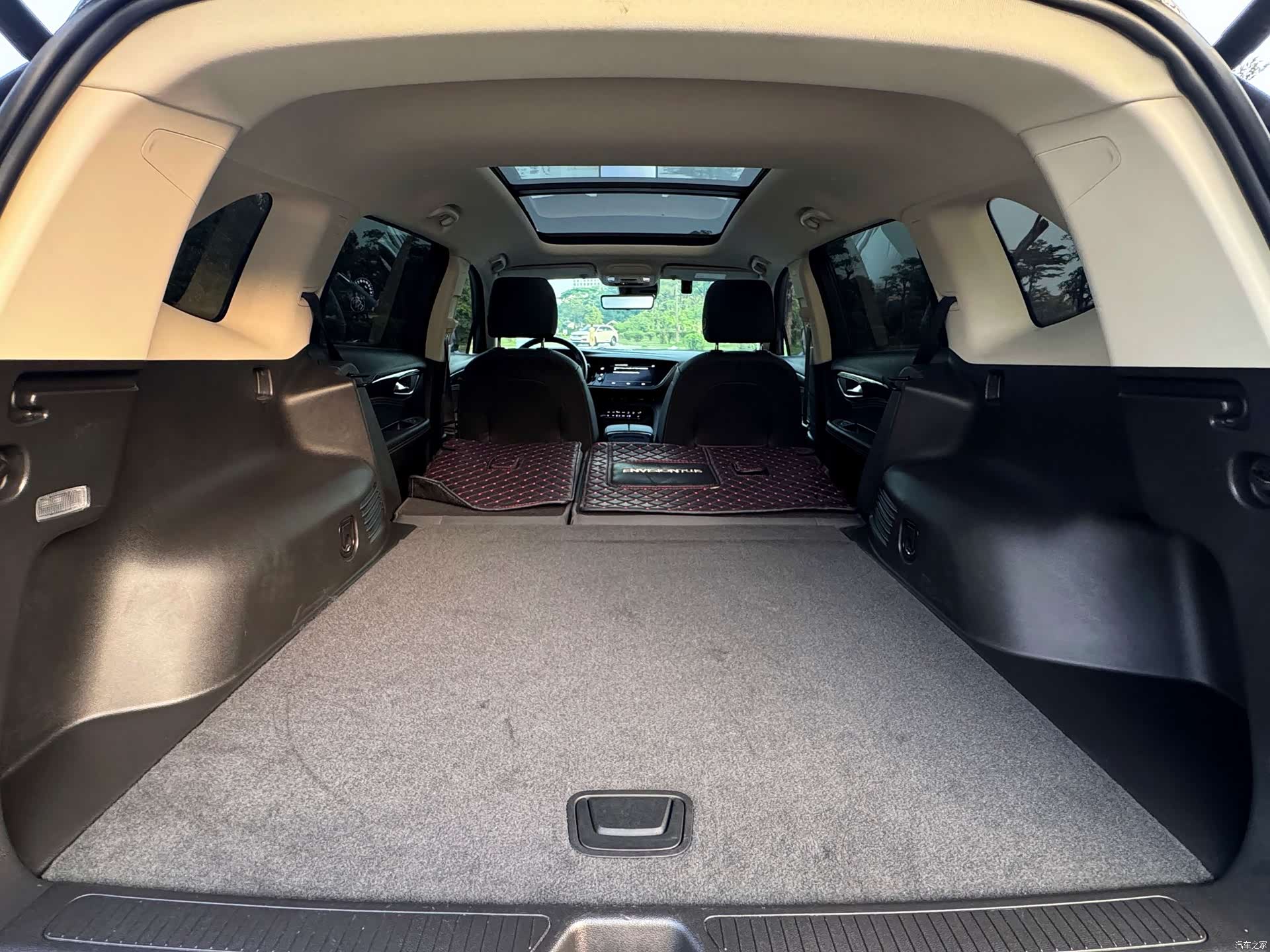 Buick Envision Plus, 2023 все фото