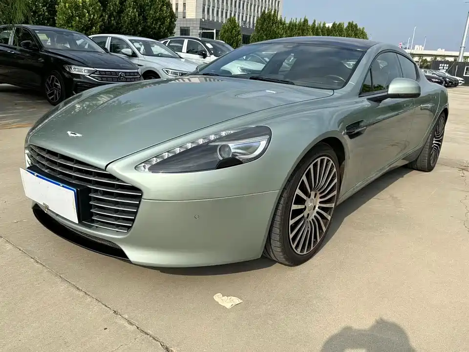 Aston Martin Rapide Aston Martin Rapide