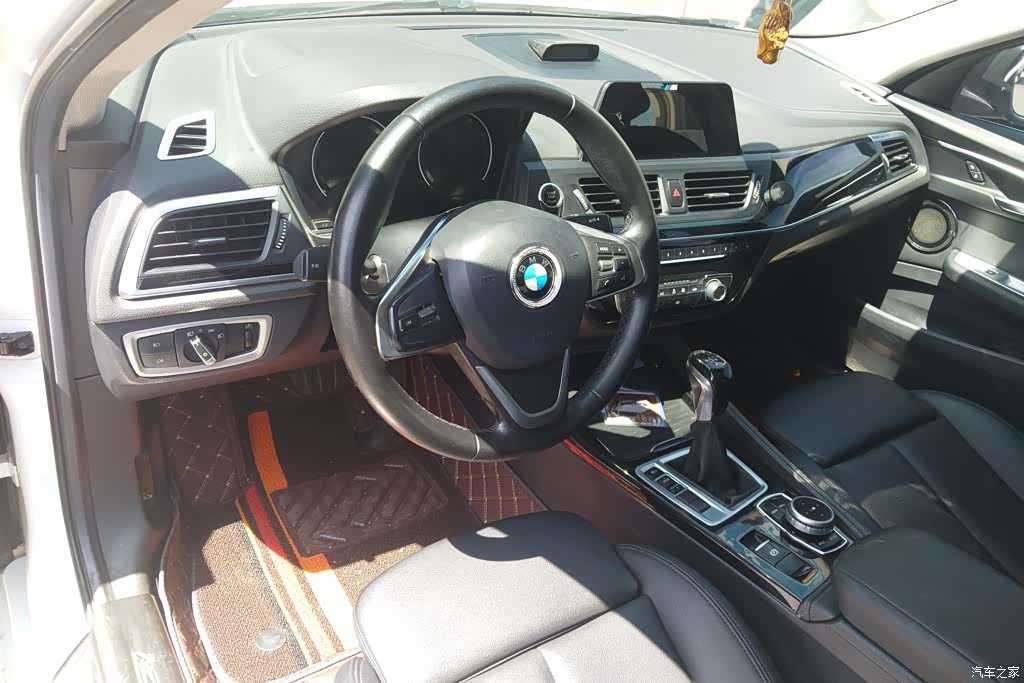 BMW 1 Series, 2017 12