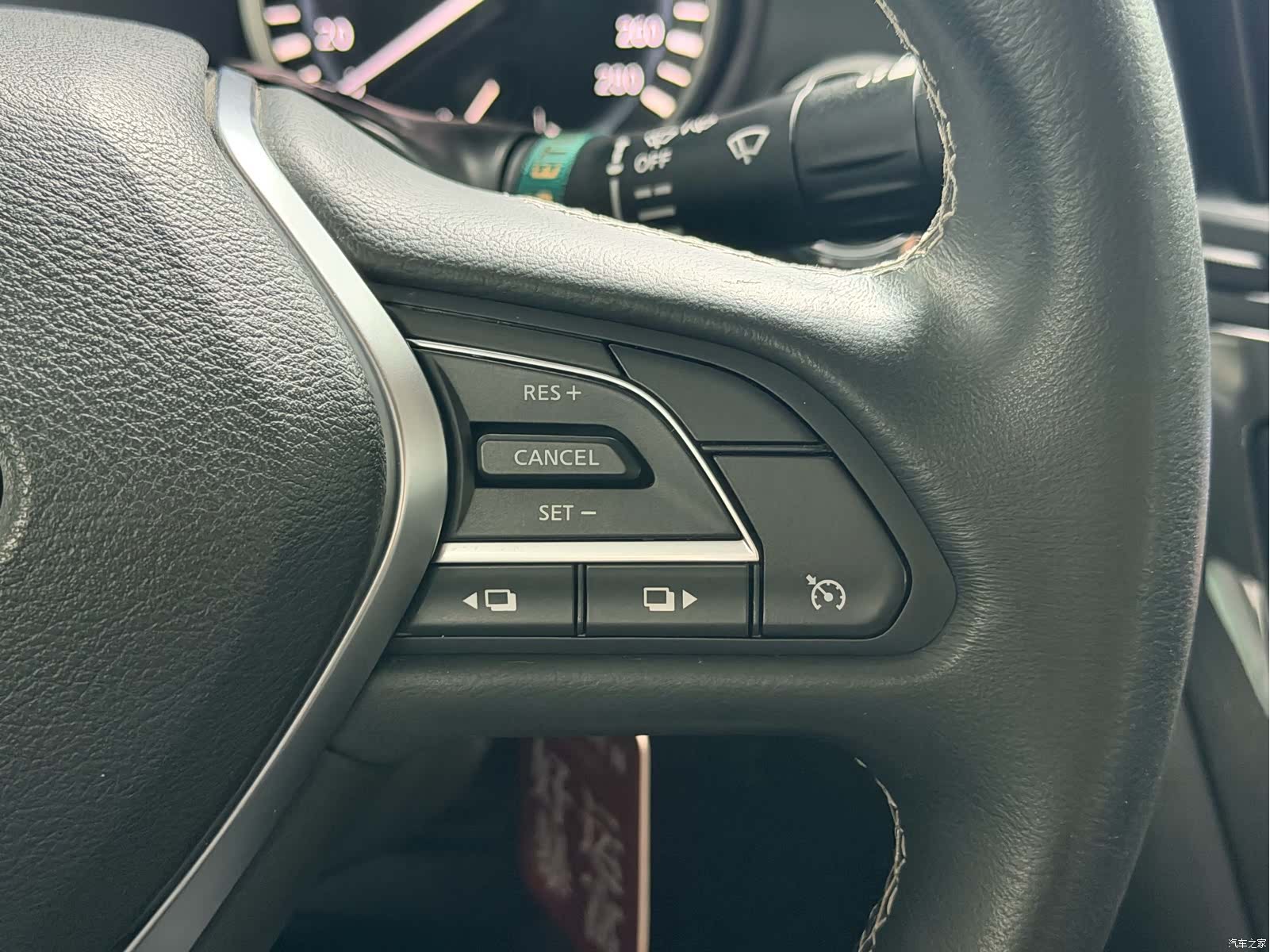 Infiniti Q50L, 2021 18