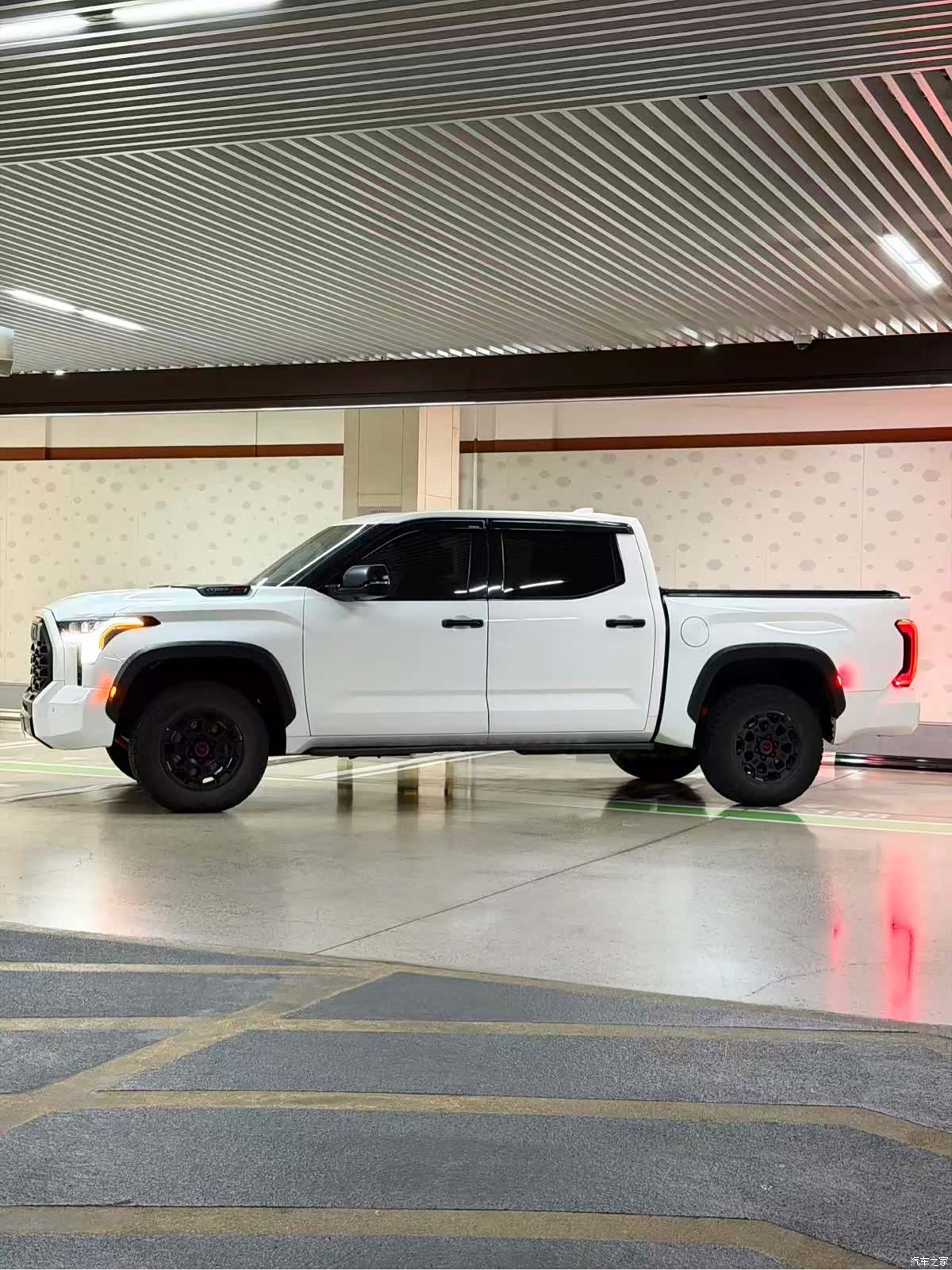 Toyota Tundra, 2023 6