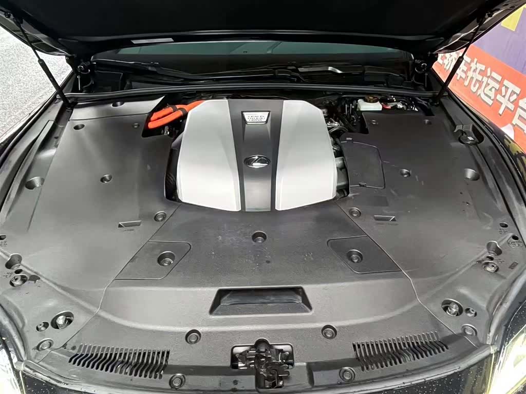 Lexus LS, 2022 8