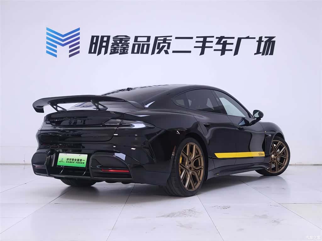 Xiaomi SU7, 2025 7