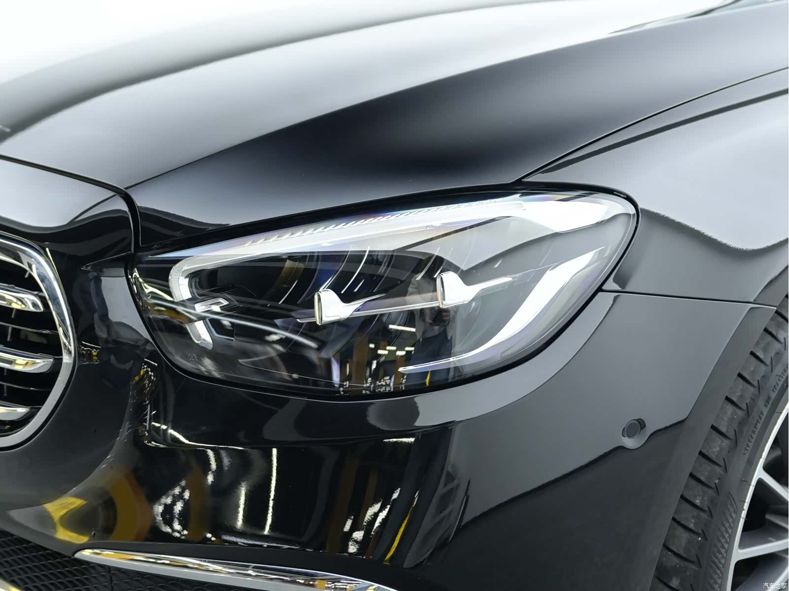 Mercedes-Benz E-Class, 2022 21